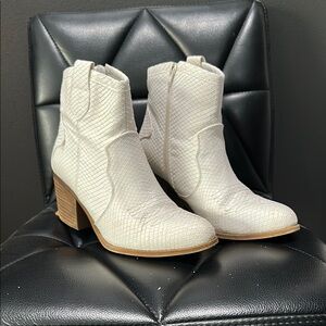 Dirty Laundry White Ankle Booties with Snakeskin Texture